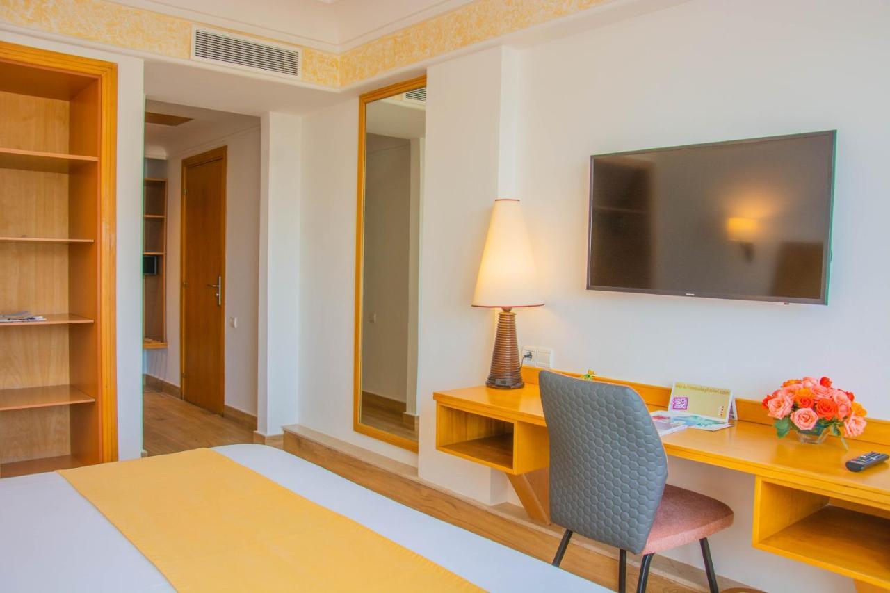 Timoulay Suite